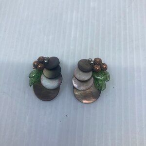 Vtg MIRIAM HASKELL ? mother of pearl clip earrings